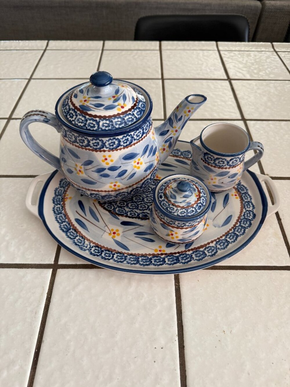 Temptations by Tara Tea Set Old World Blue, Tray, Teapot, Creamer and Sugar Bowl